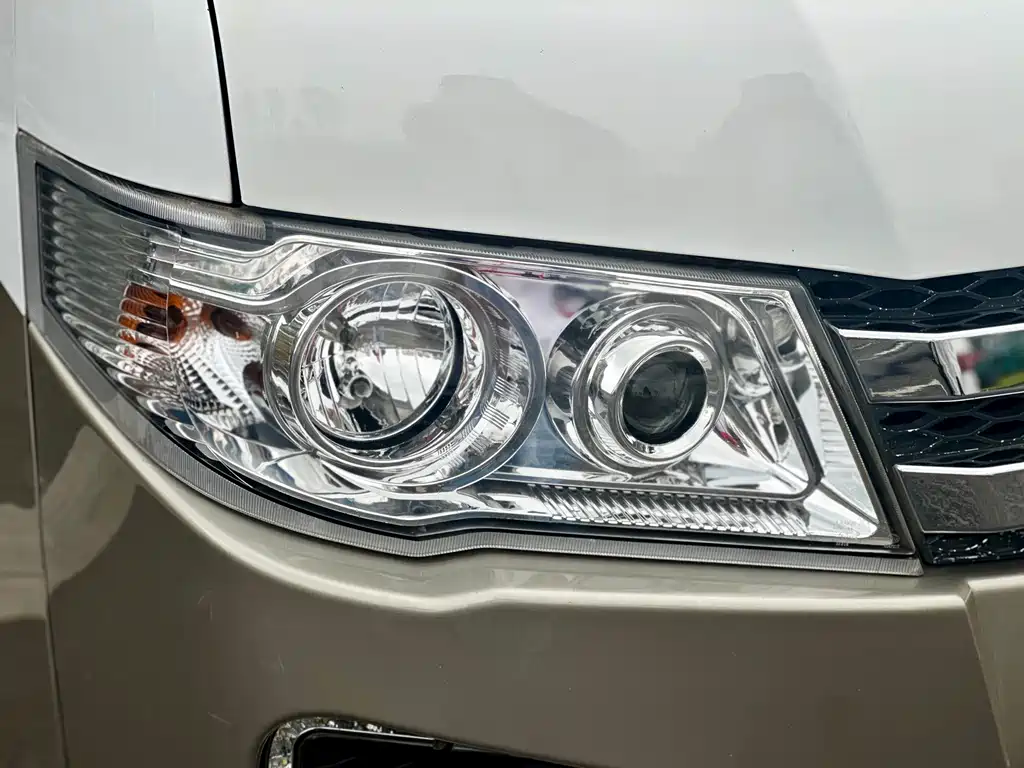 Higer H5C 2013 2.4L Basic 4RB2