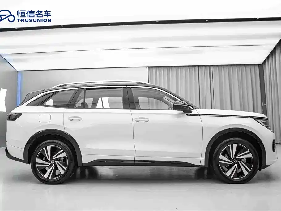 Volkswagen Tavendor 2023 380TSI AWD R-Line Touring Edition
