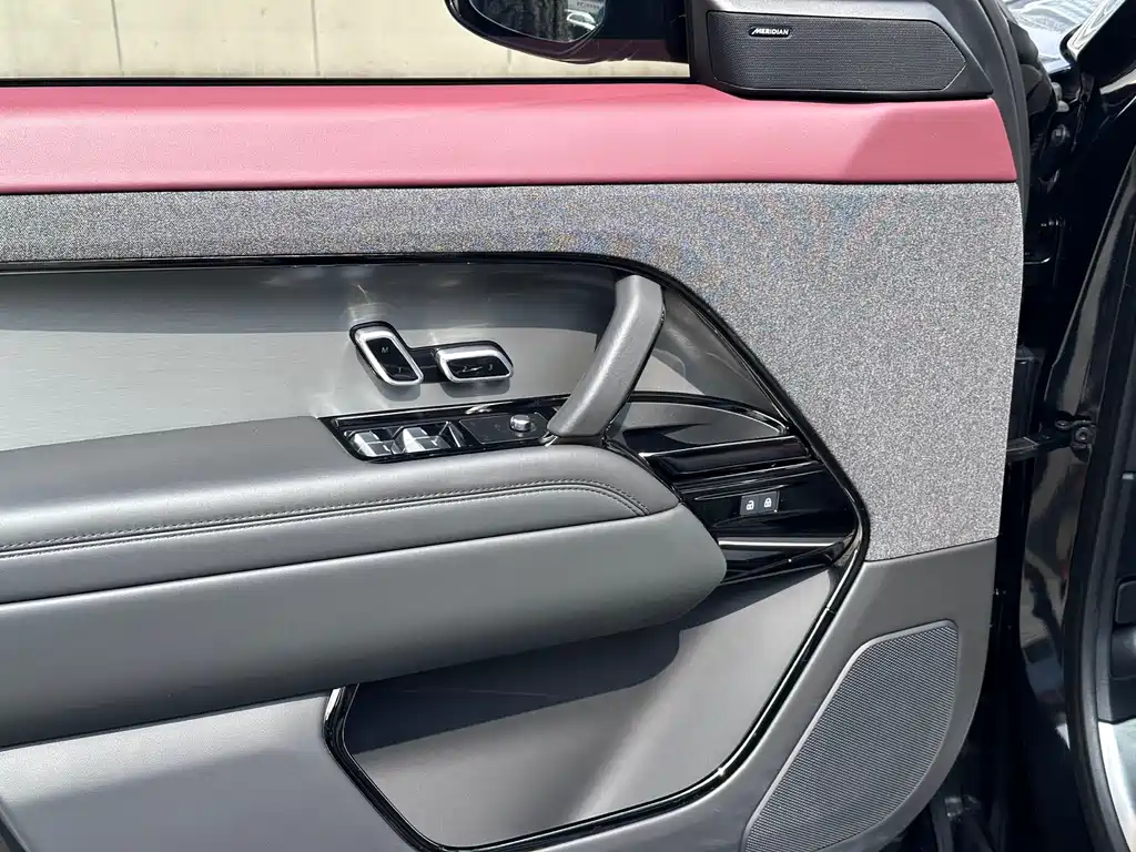 Range Rover Sport 2024 400PS Dynamic SE