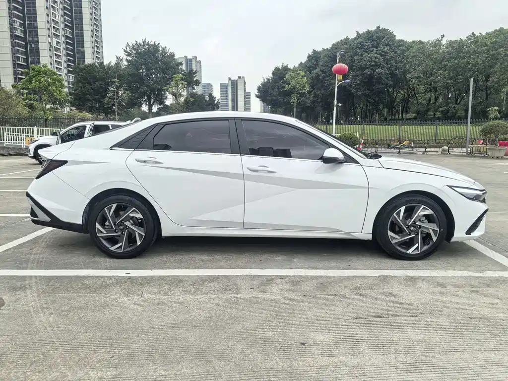 Elantra 2023 1.5L CVT GLX Elite Edition