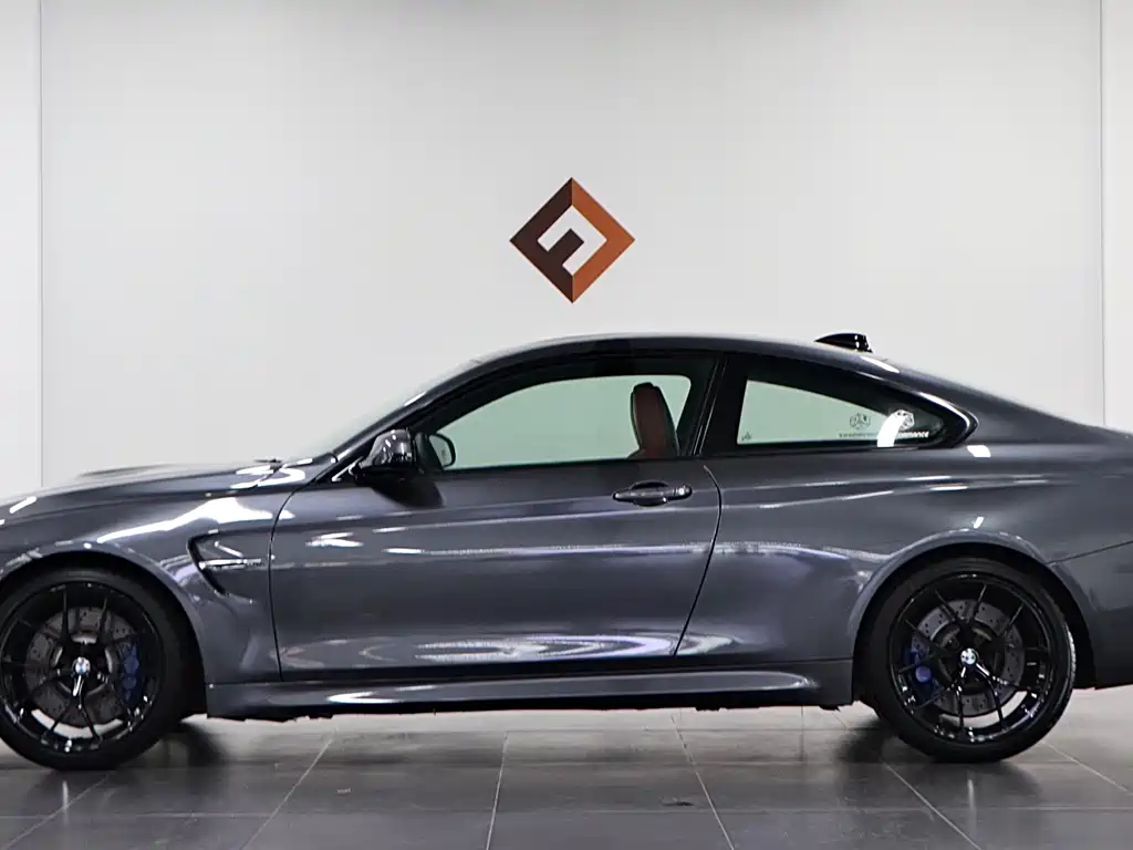 BMW M4 2017 M4 Coupe