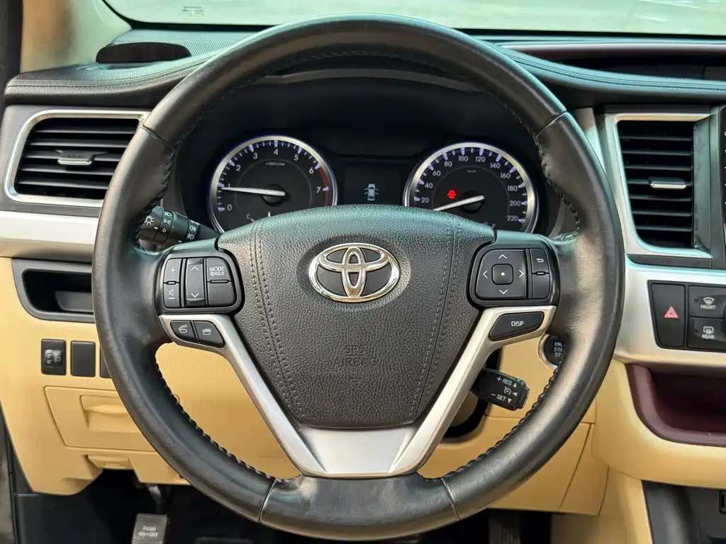 Highlander 2015 2.0T AWD Luxury Edition 7-Seater