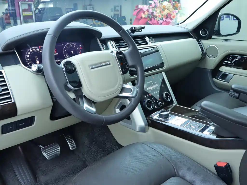 Range Rover 2021 3.0L Inline-6 Autobiography