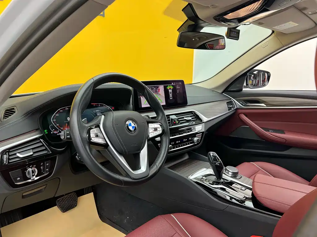 BMW 5 Series 2022 Facelift 530Li Leading Luxury Package