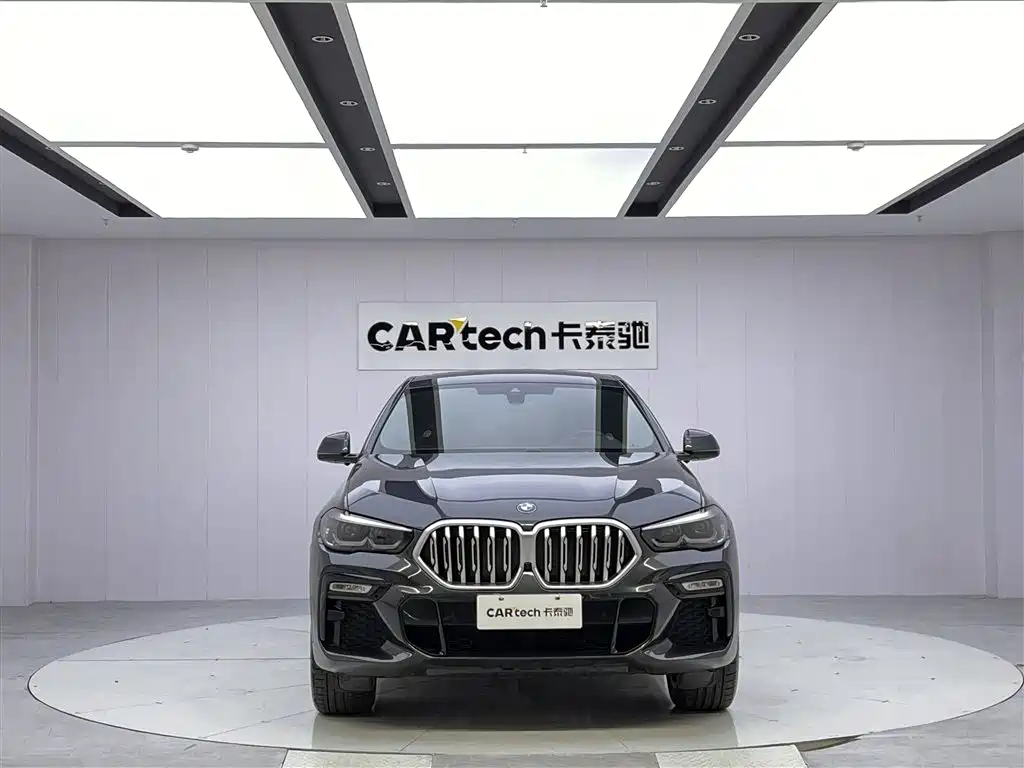 BMW X6 2021 xDrive30i M Sport Package