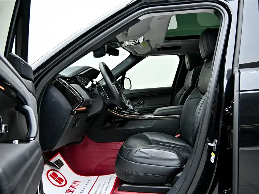 Range Rover Sport 2023 400PS Dynamic SE