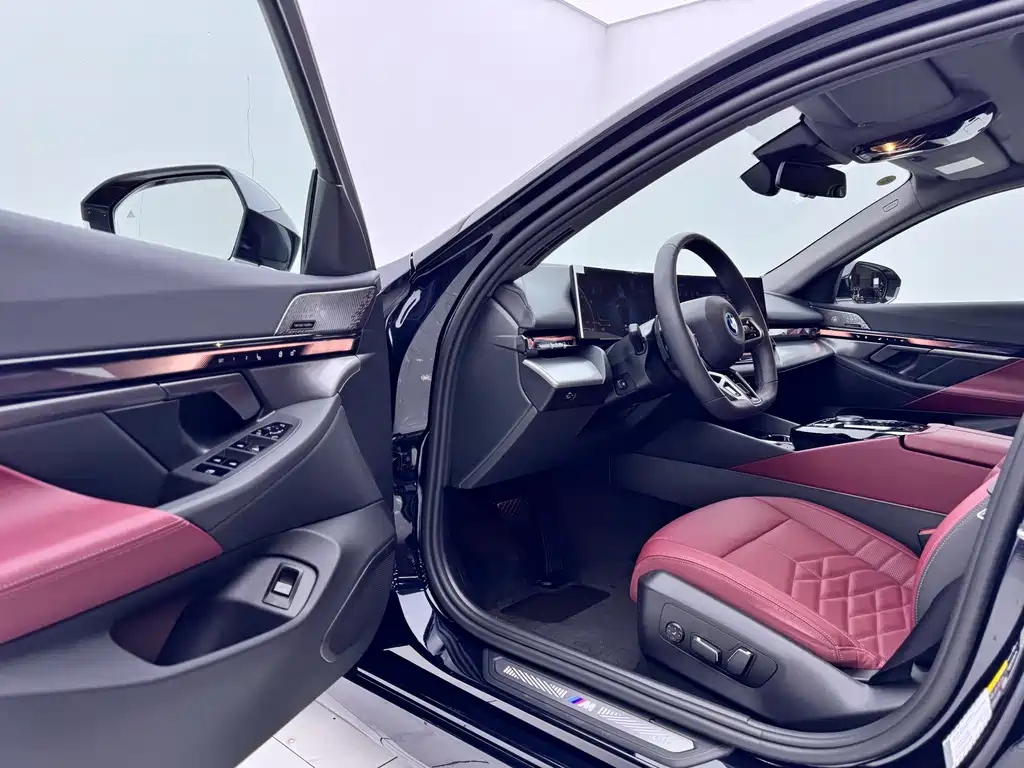 BMW i5 2025 eDrive 40L M Sport Package