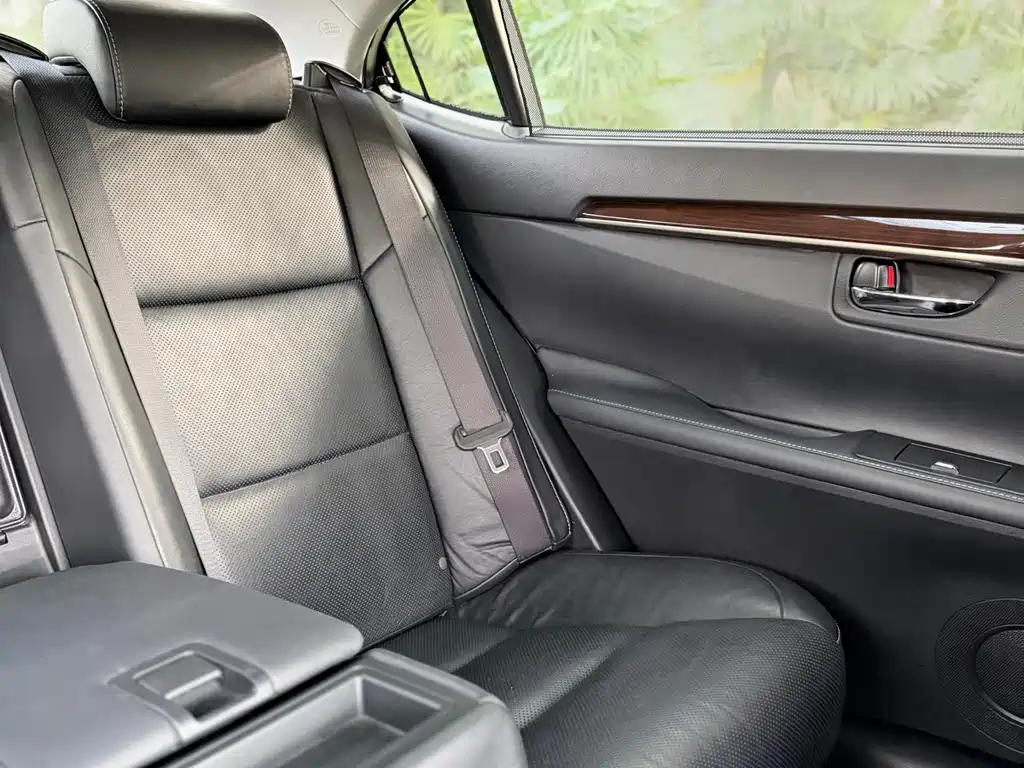 Lexus ES 2013 350 Elegance Edition