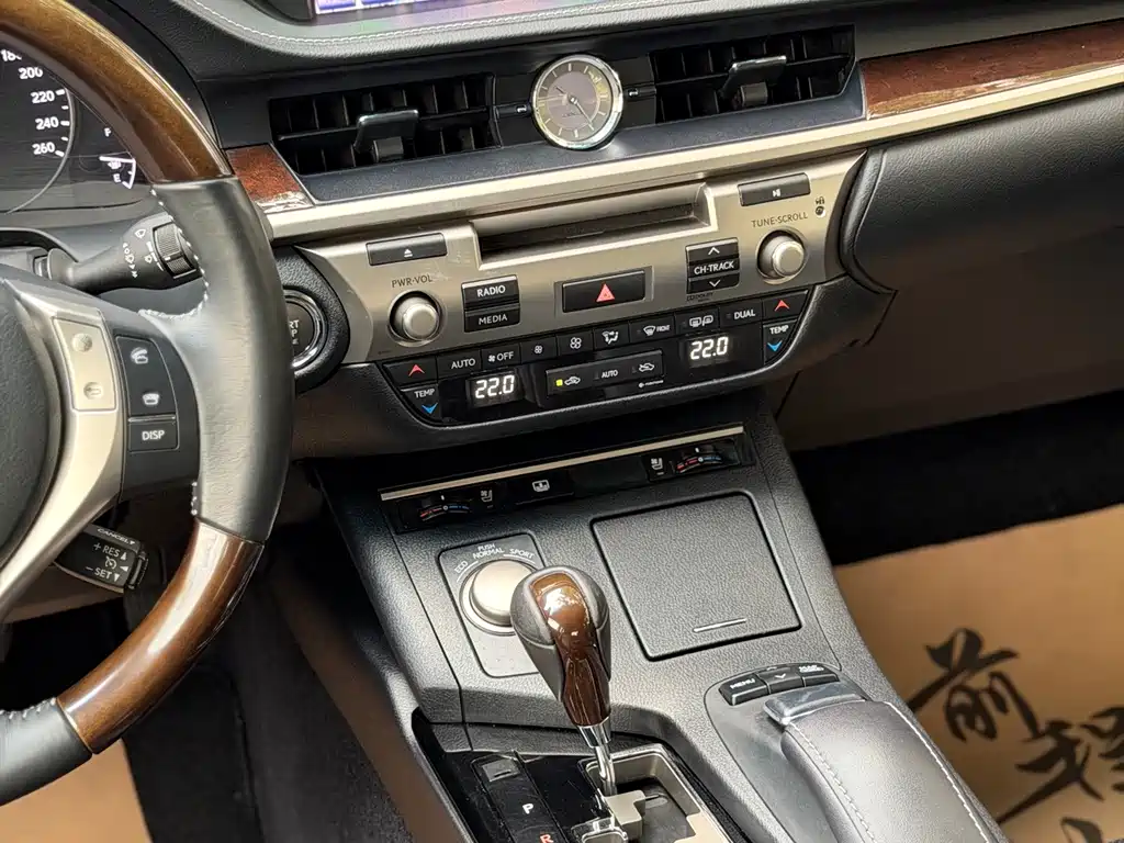 Lexus ES 2013 350 Elegance Edition
