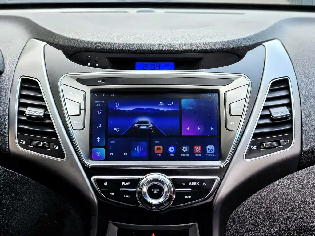 Hyundai Elantra Langdong 2012 1.6L Automatic Fashion Edition