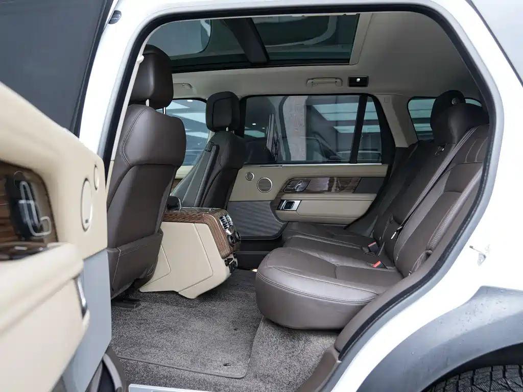 Land Rover Range Rover 2018 3.0 SC V6 Vogue LWB