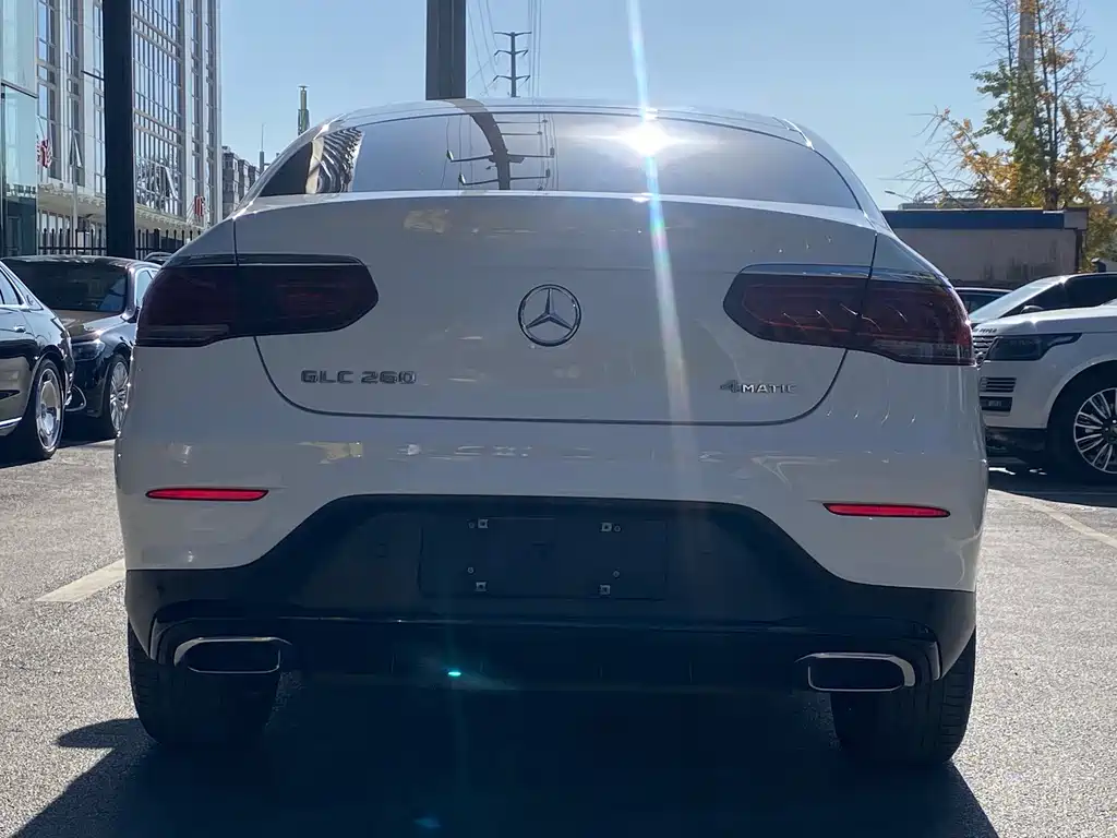 Mercedes-Benz GLC Coupe 2021 GLC 260 4MATIC Coupe SUV