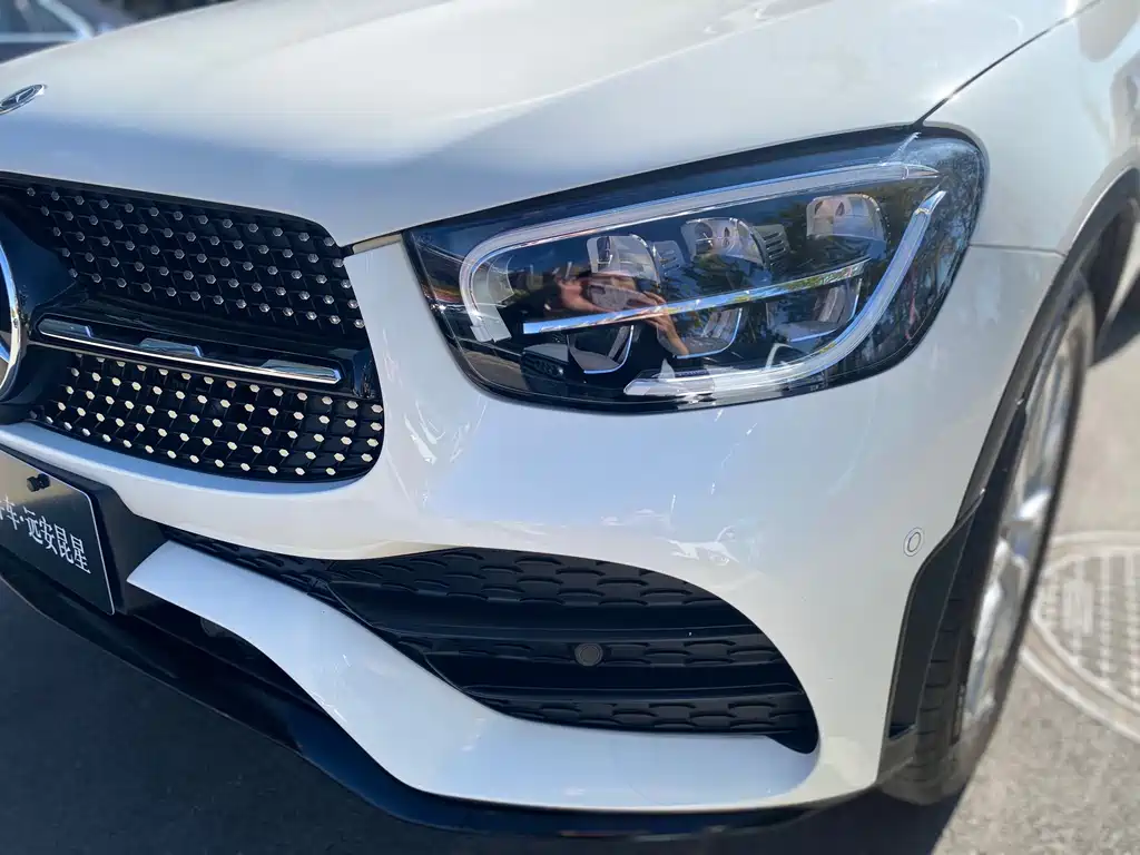 Mercedes-Benz GLC Coupe 2021 GLC 260 4MATIC Coupe SUV