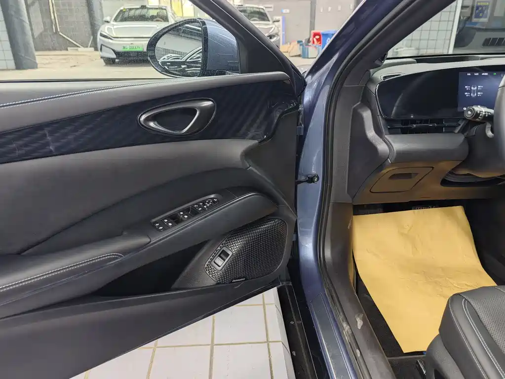 BYD Seal 2025 650 Intelligent Driving Edition