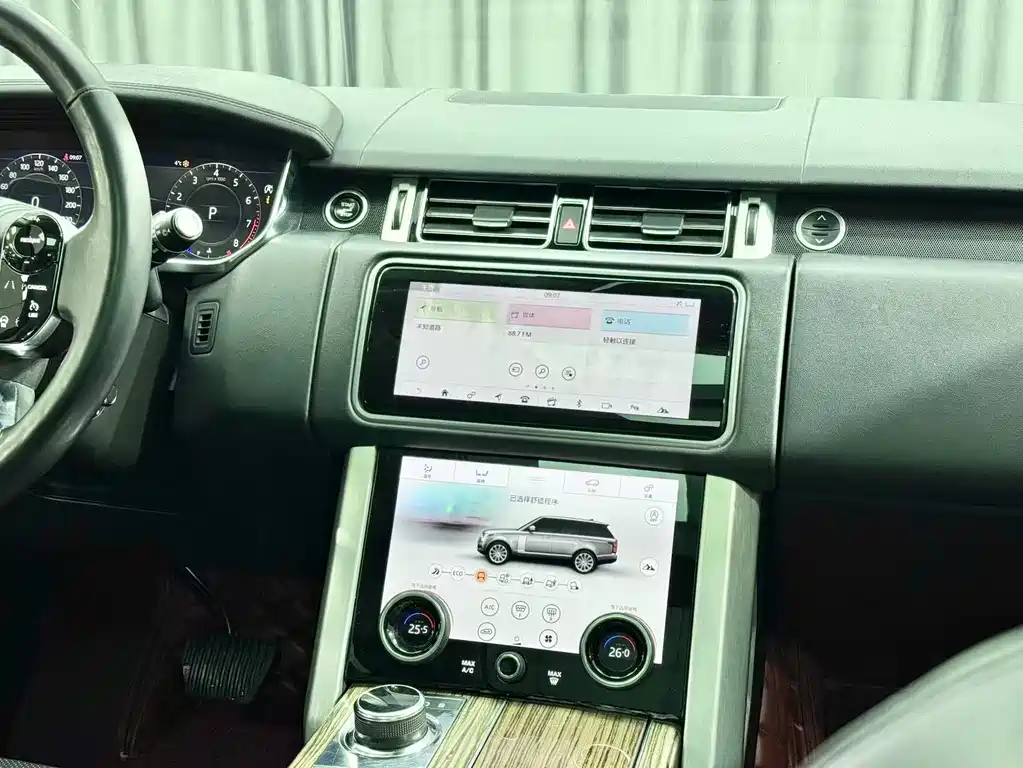 Range Rover 2018 3.0 SC V6 Vogue Heritage Edition