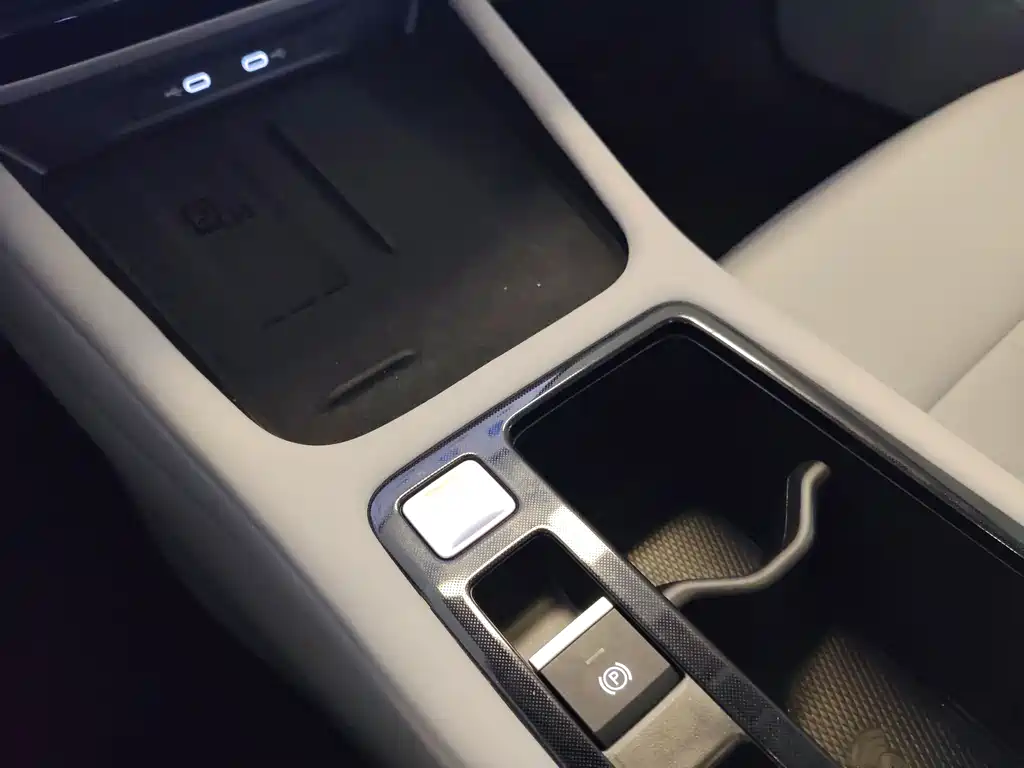 Volkswagen Lavida 2026 Pro 300TSI Starlight Edition