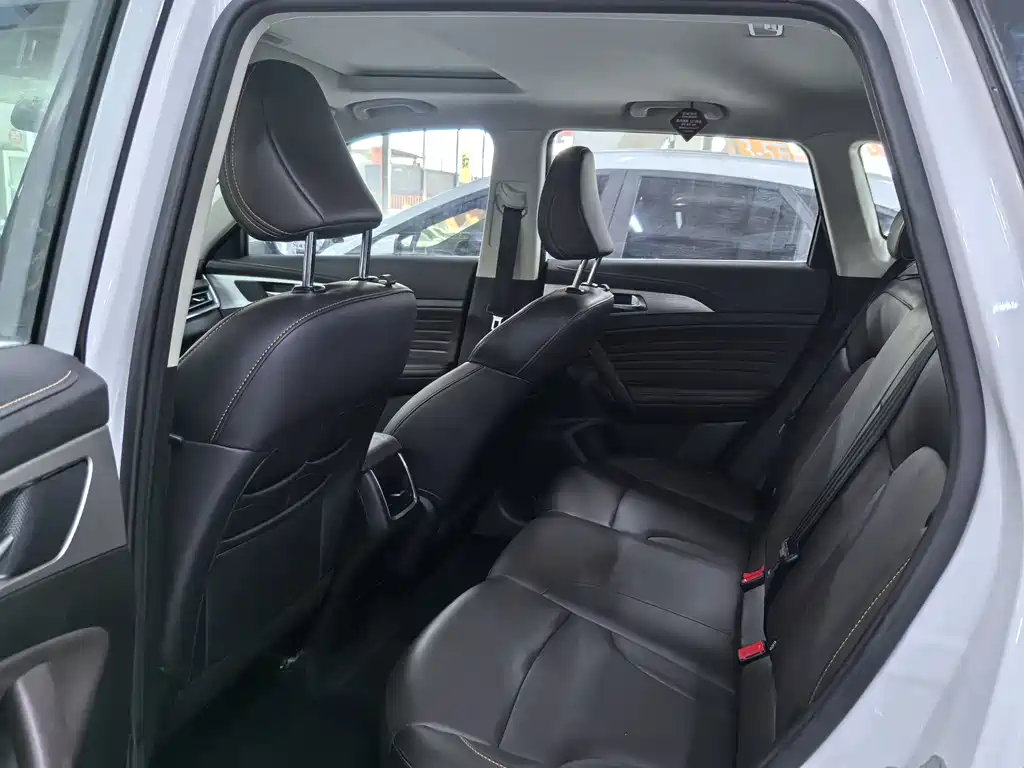 Changan CS35 PLUS 2019 1.6L Automatic Yue Lian Upgraded Edition