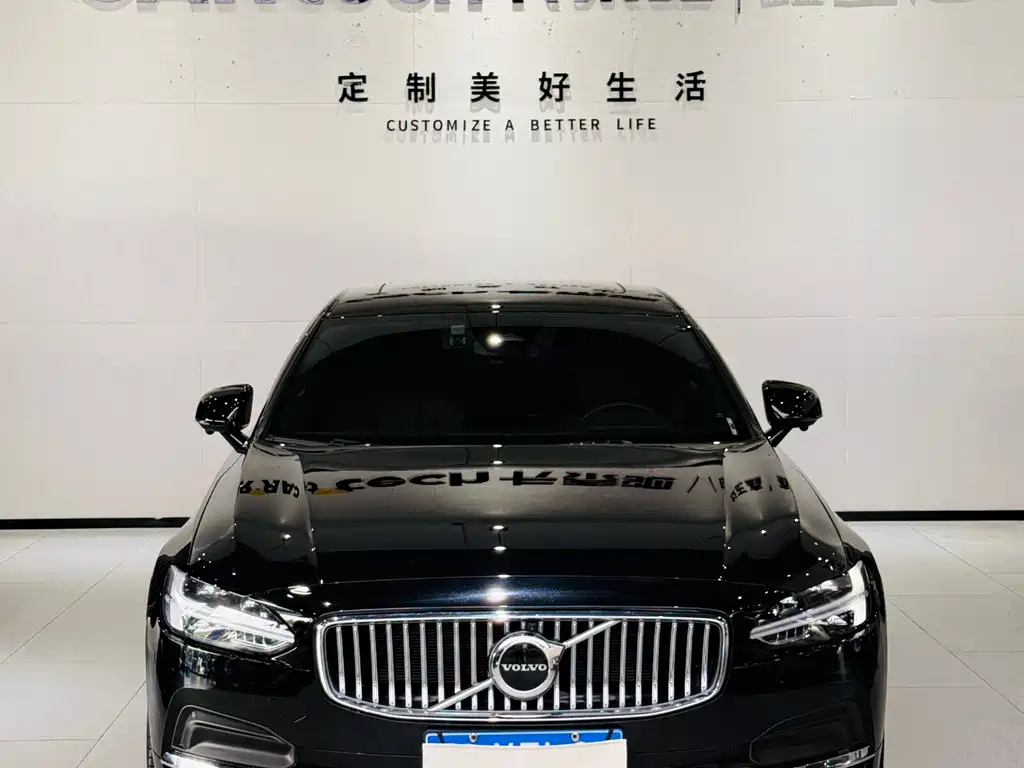 Volvo S90 2024 B5 Inscription Luxury