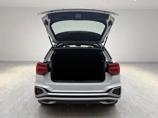 Audi Q2L 2024 35 TFSI Entry Dynamic Edition