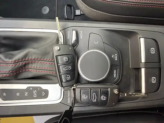 Audi Q2L 2024 35 TFSI Entry Dynamic Edition