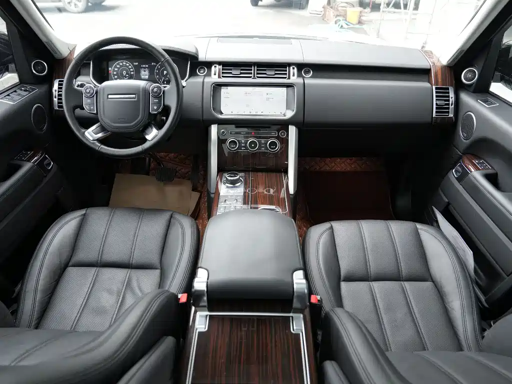 Range Rover 2016 3.0 SC V6 Vogue LWB