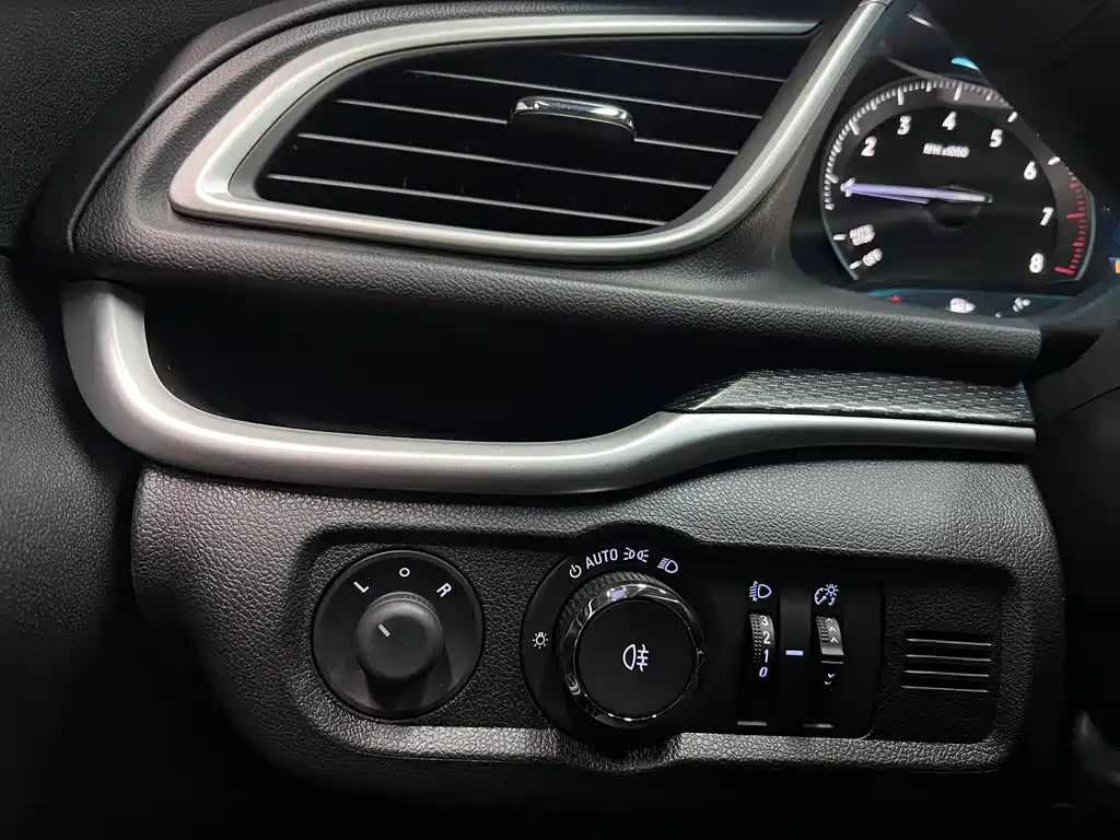 Buick Excelle 2021 Facelift 1.3T Automatic Mild Hybrid Elite