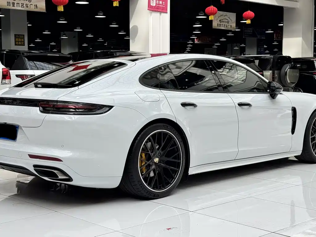 2019 Porsche Panamera 2.9T