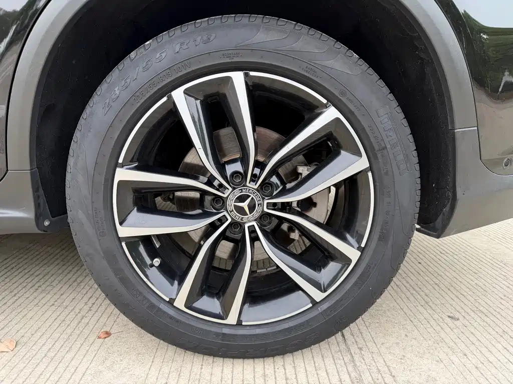 Mercedes-Benz GLC 2020 GLC 300 L 4MATIC Dynamic Edition