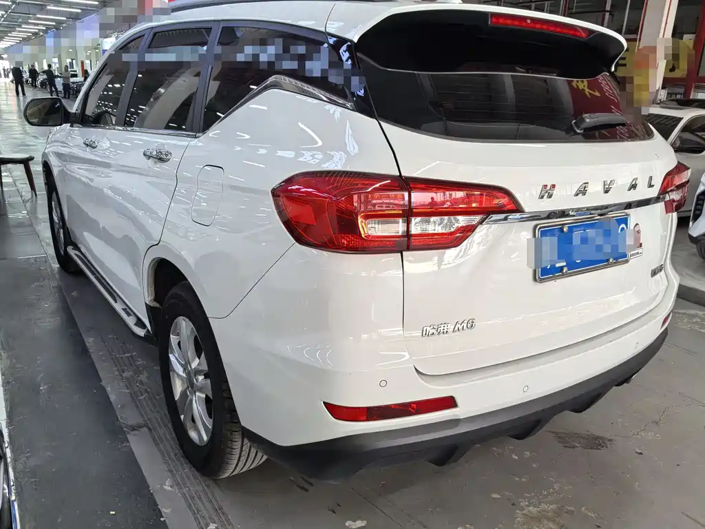Haval M6