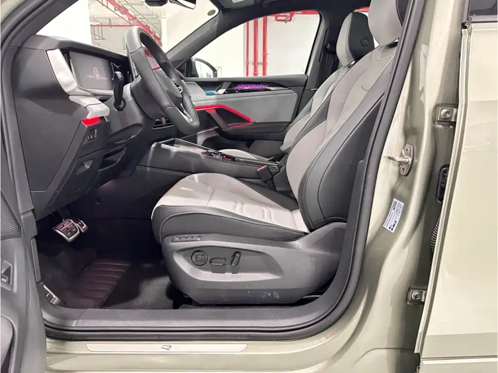Tayron L 2025 380TSI 4MOTION Luxury Easy Package