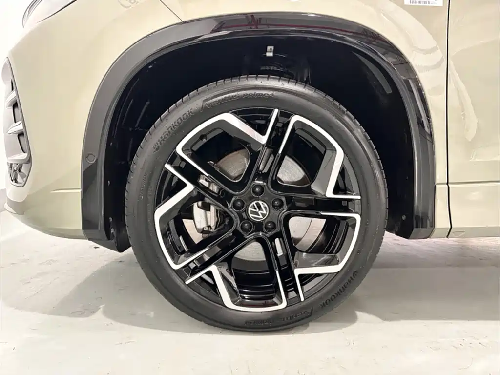 Tayron L 2025 380TSI 4MOTION Luxury Easy Package