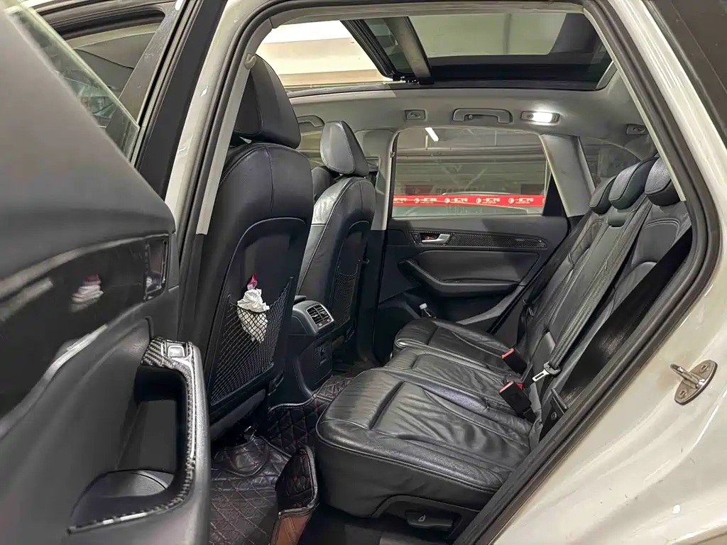 Audi Q5 2015 40 TFSI Technik