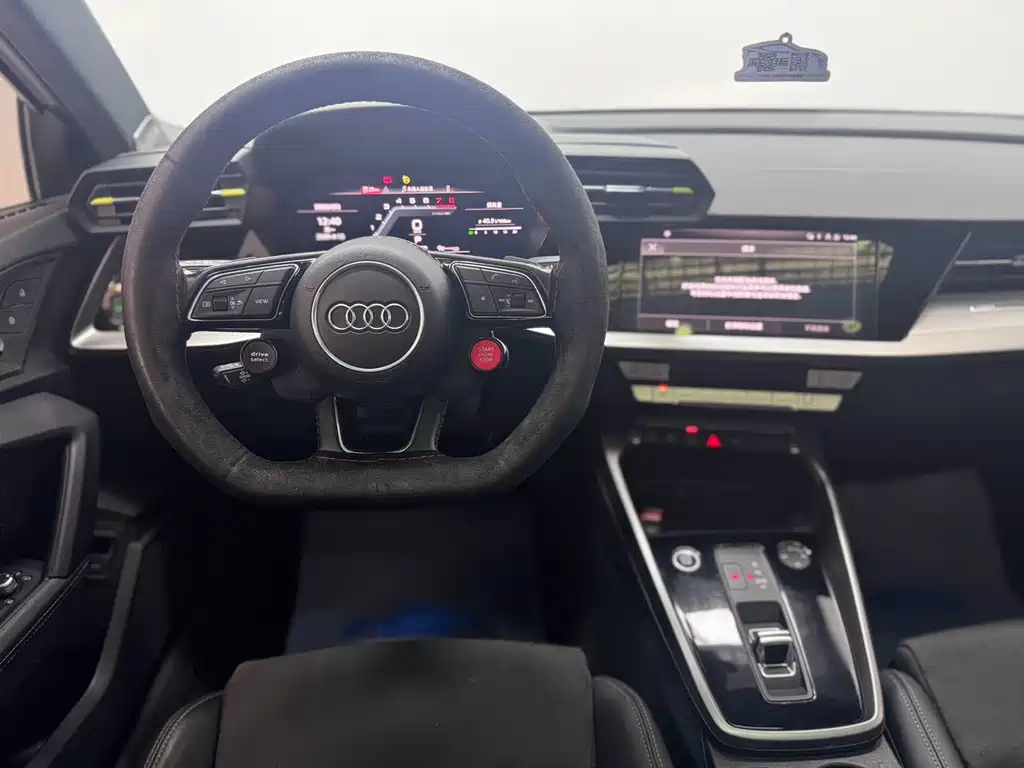 Audi A3 Sportback 35 TFSI Luxury Sport 2021