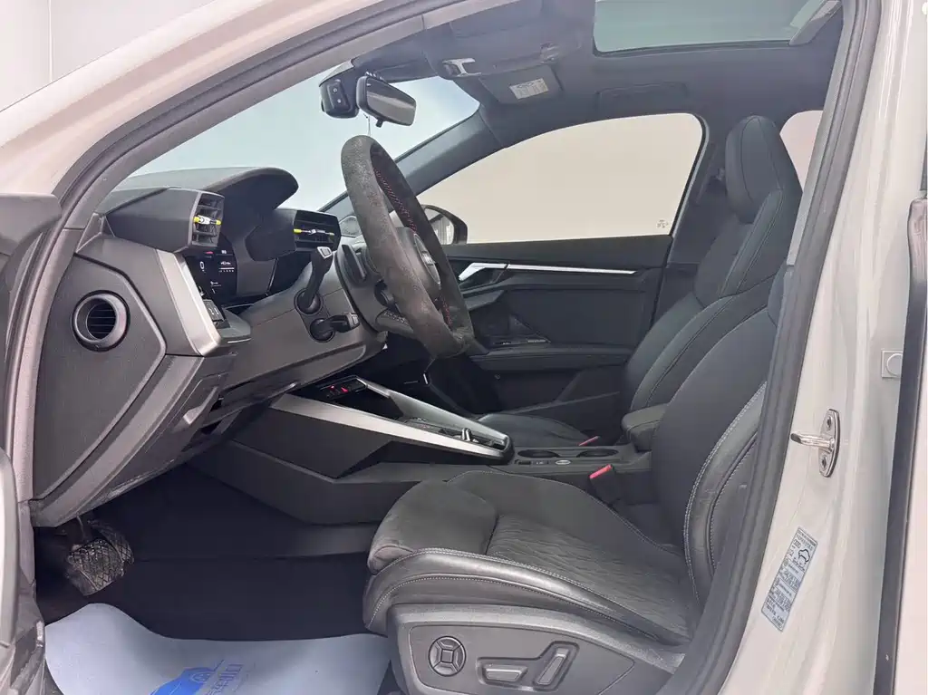 Audi A3 Sportback 35 TFSI Luxury Sport 2021