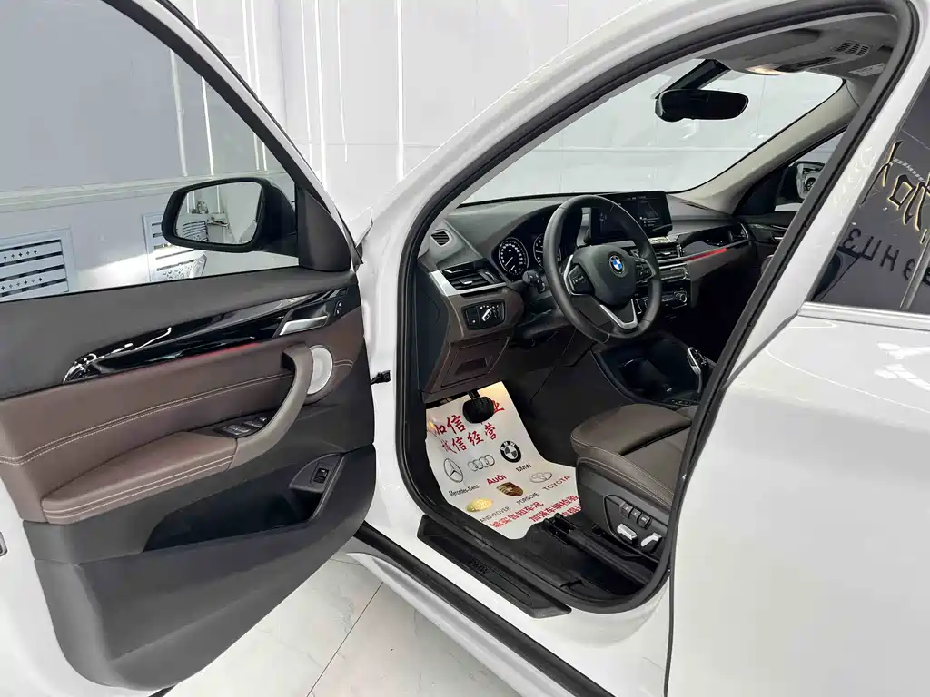BMW X1 2022 sDrive20Li Fashion Edition