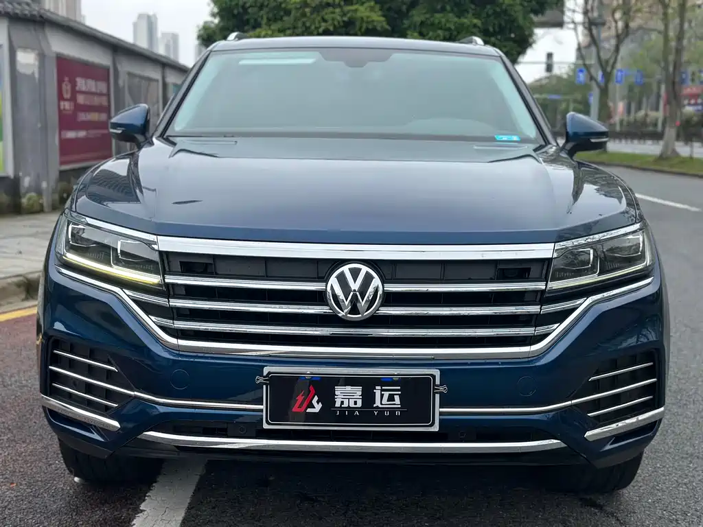 Touareg 2019 2.0TSI Navigator Edition China VI