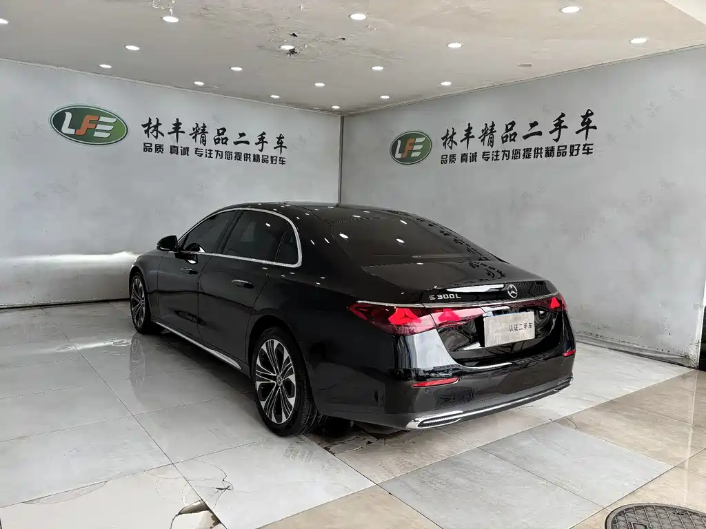Mercedes-Benz E-Class 2026 E 300 L Luxury
