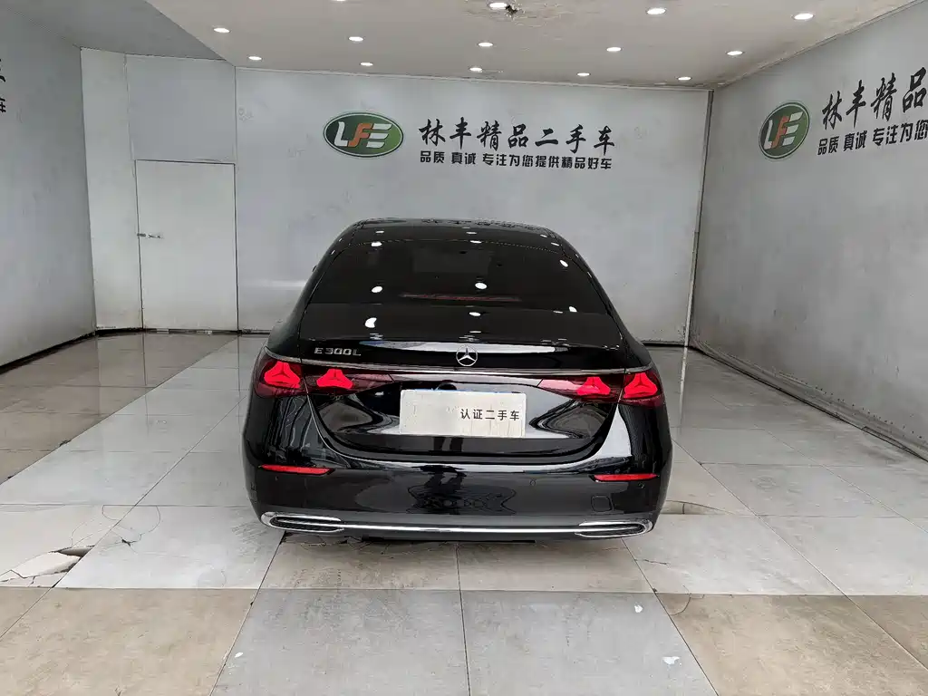 Mercedes-Benz E-Class 2026 E 300 L Luxury