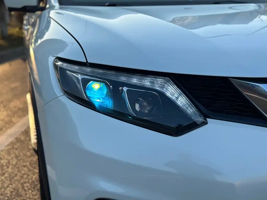Nissan X-Trail 2017 2.0L CVT Fashion Edition 2WD