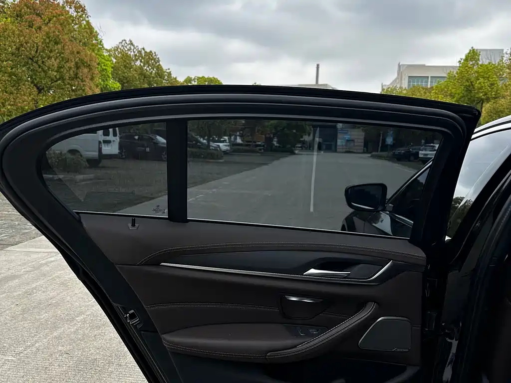 BMW 5 Series 2023 530Li Exclusive Edition M Sport Package