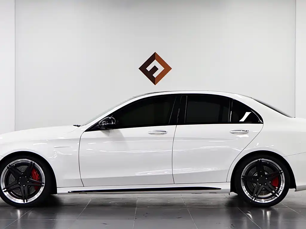 Mercedes-AMG C 63 2019