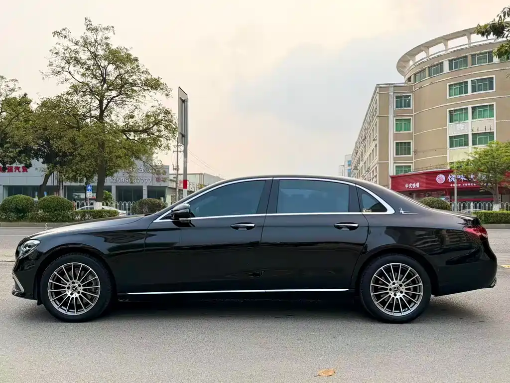 Mercedes-Benz E-Class 2021 Facelift E 260 L