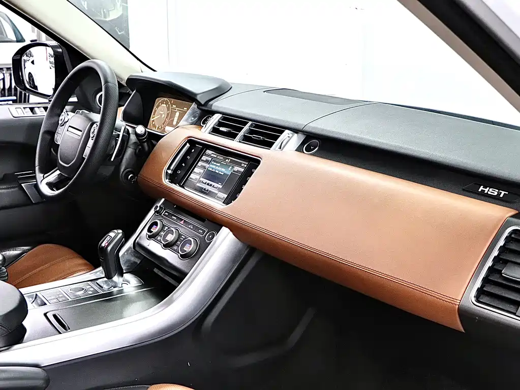 Range Rover Sport 2016 3.0 SC V6 HST