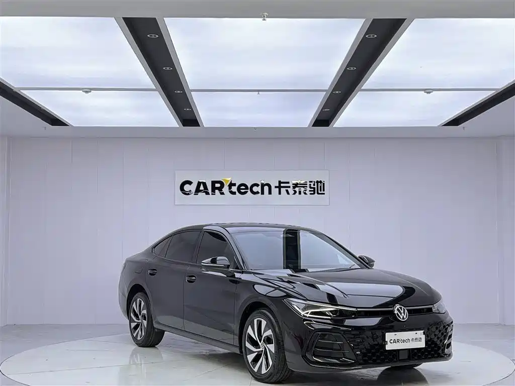 Volkswagen Passat 2025 Pro 380TSI Starry Dragon Edition