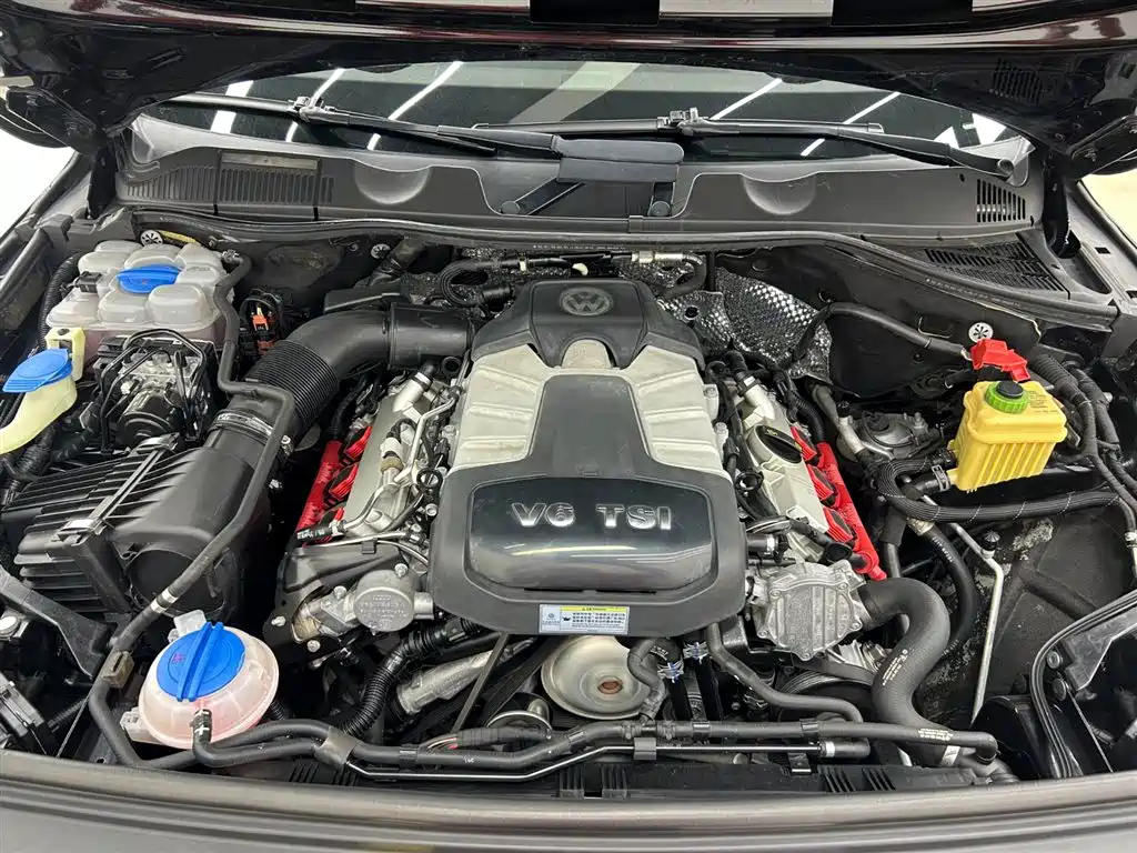 Volkswagen Touareg 2017 3.0 TSI