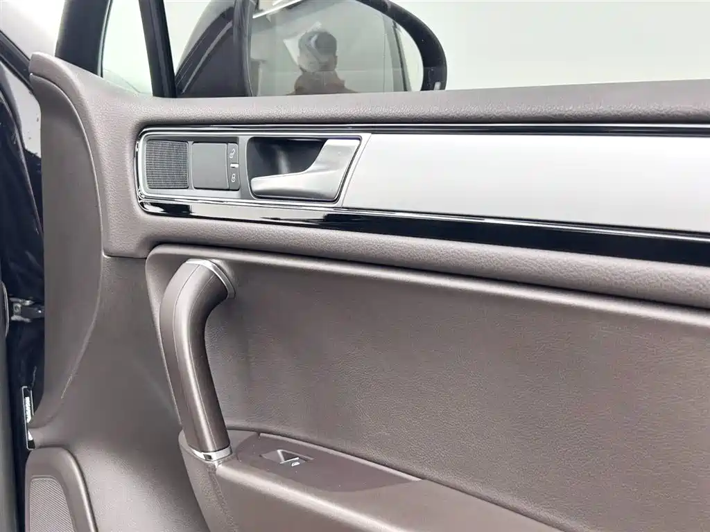 Volkswagen Touareg 2017 3.0 TSI