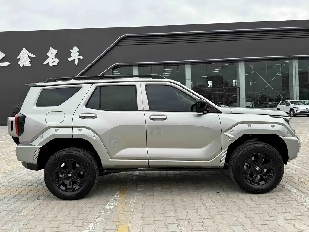 Tank 400 New Energy 2024 Hi4-T Off-Road Edition