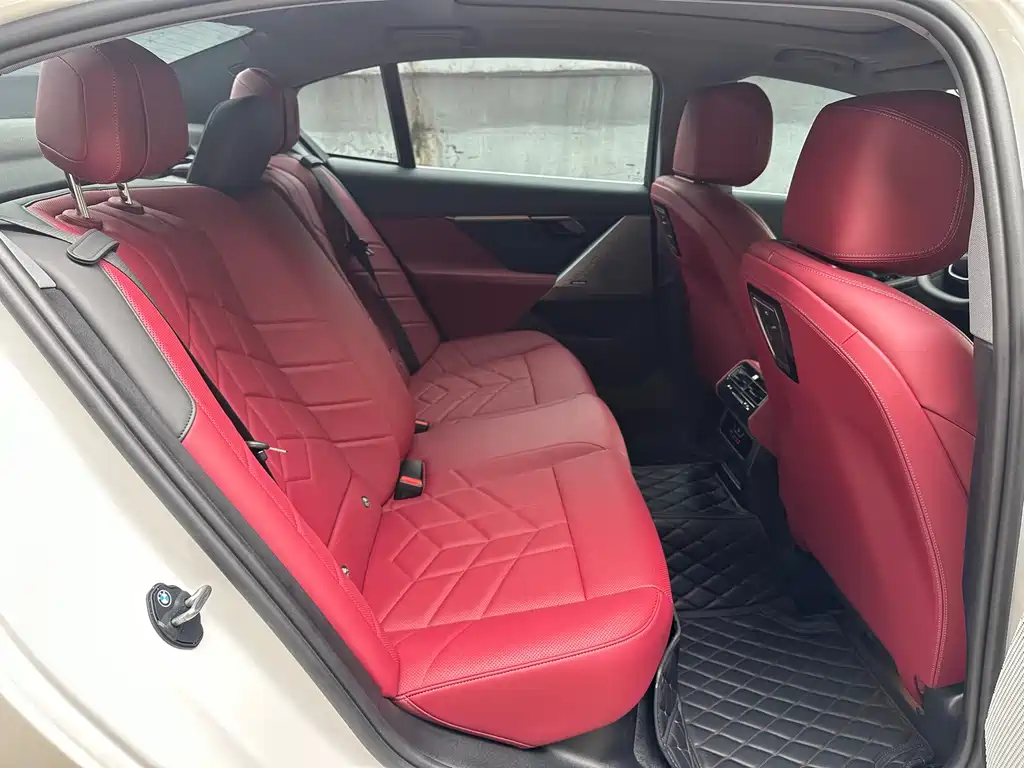 BMW 5 Series 2024 530Li Leading Edition Luxury Package