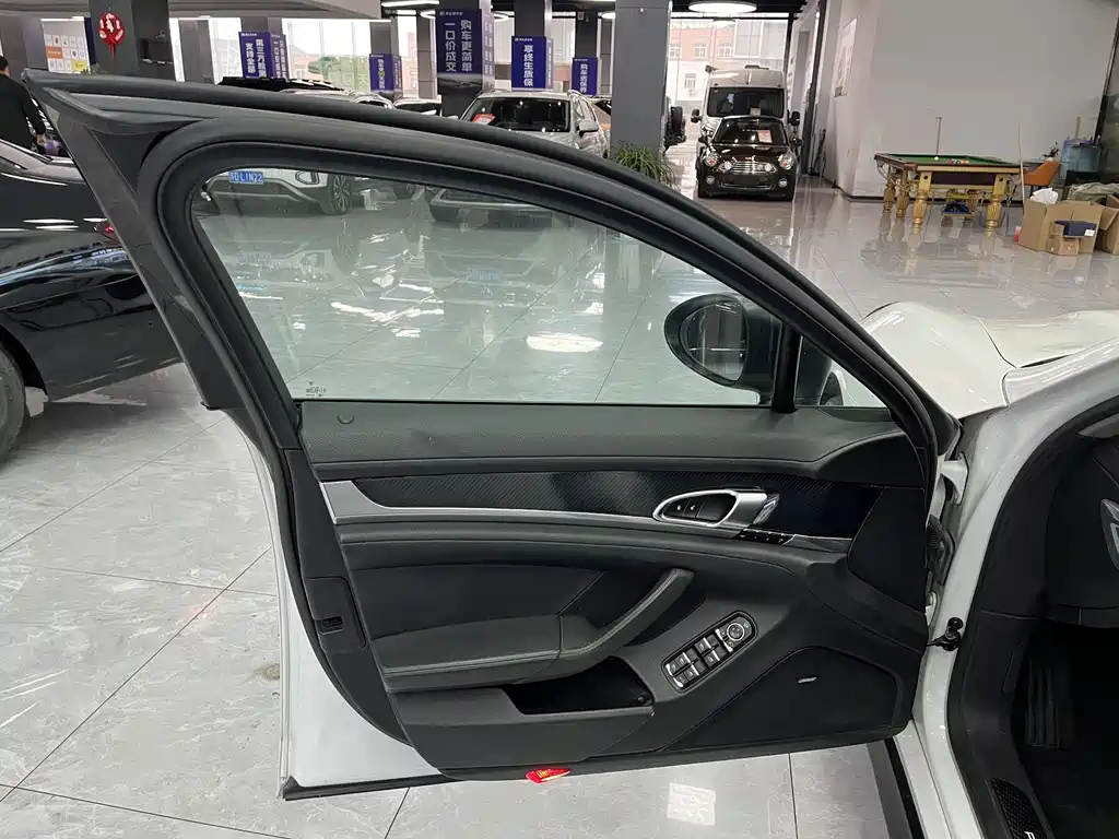 2010 Porsche Panamera 3.6L