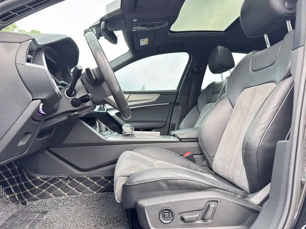 Audi A6L 2022 40 TFSI Luxury Dynamic Edition